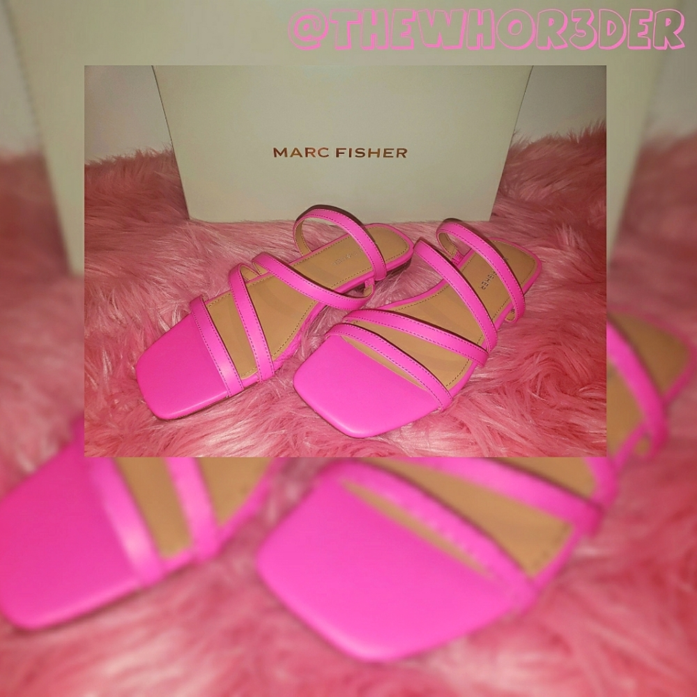 *NEW* Marc Fisher Strappy Sandals💕